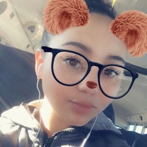 Meet your Posher, Trinity